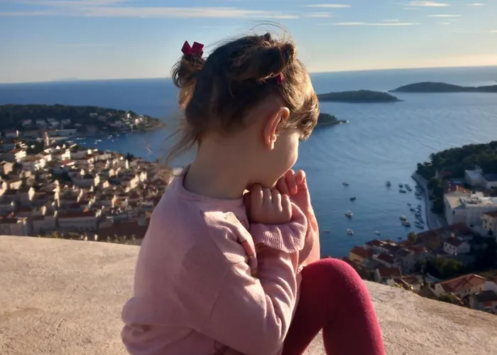 Barko Pensión Hvar Town
